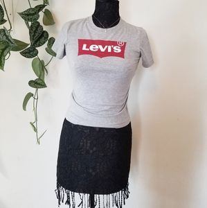 Levi's Cropped Baby T Shirt